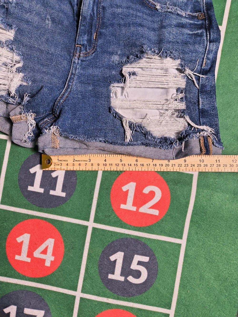 American Eagle Mom Short Women's 0 Distressed Denim Shorts Dark Wash AEO